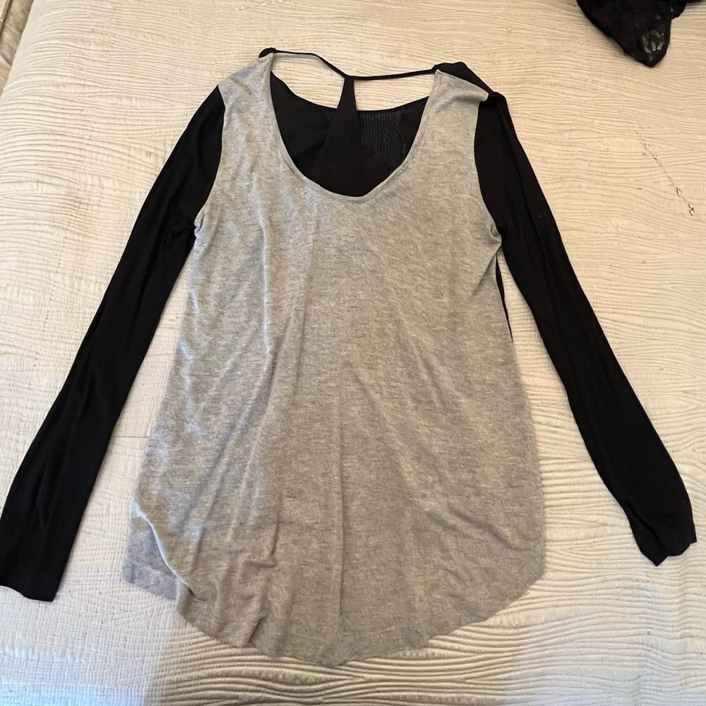 Yoana Baraschi top